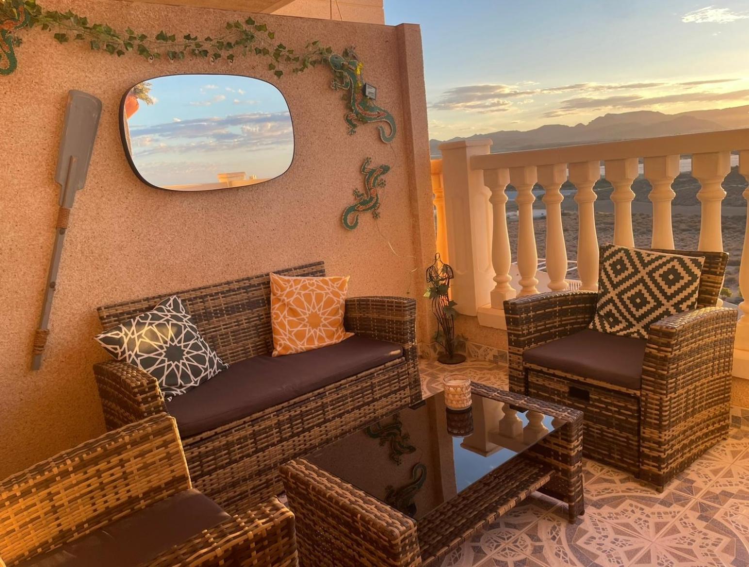 Casa Luna - Sea View Apartment Болнуево Екстериор снимка